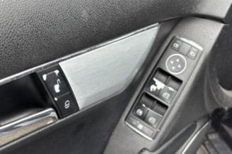 Moteur essuie glace arriere MERCEDES CLASSE C 204