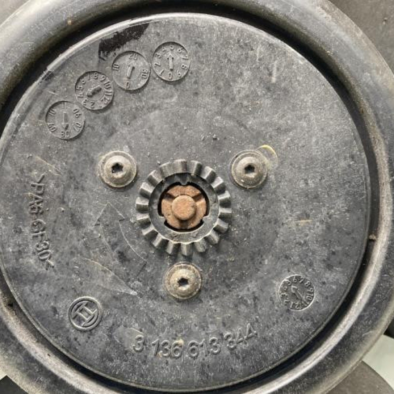 Moto ventilateur radiateur MERCEDES CLASSE C 204 Photo n°4