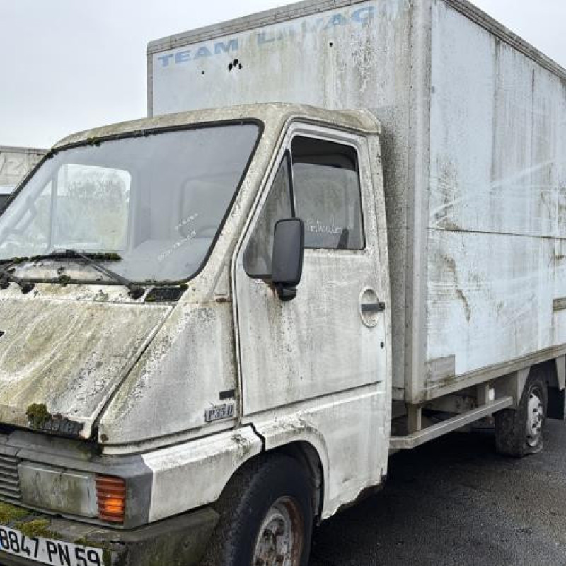 Optique avant secondaire gauche (feux)(clignotant) RENAULT MASTER 1 Photo n°4