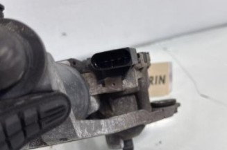 Moteur essuie glace avant gauche FORD FOCUS 3