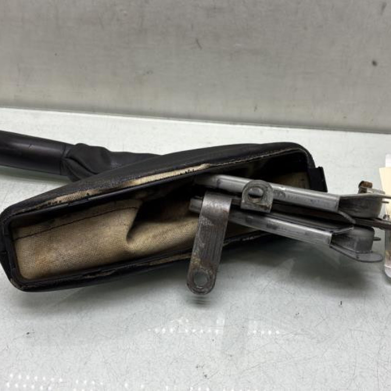 Levier frein à main BMW SERIE 3 E46 Photo n°3