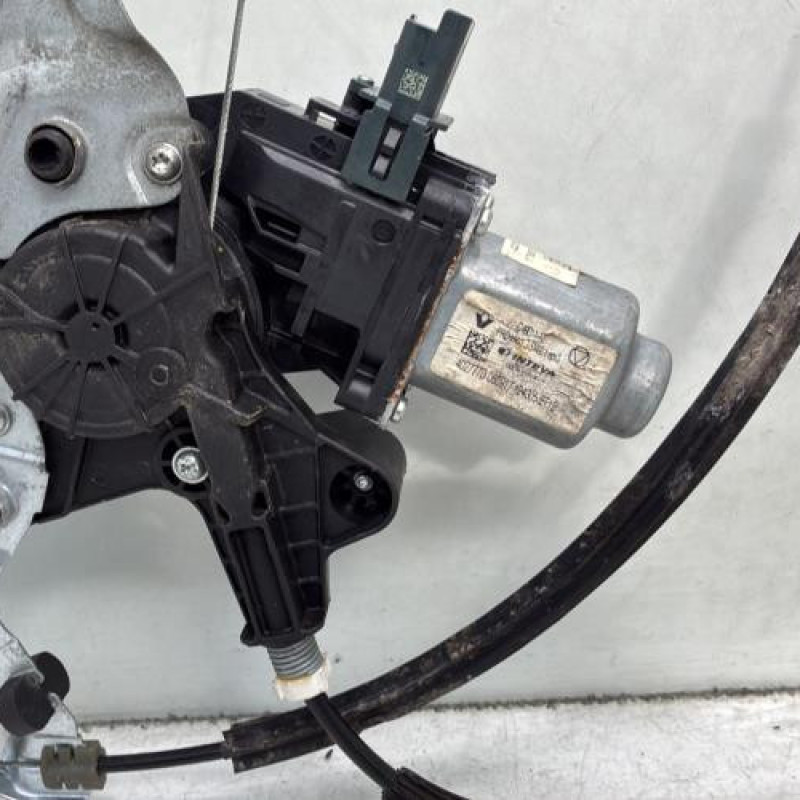 Leve vitre electrique avant droit RENAULT MEGANE 4 Photo n°6