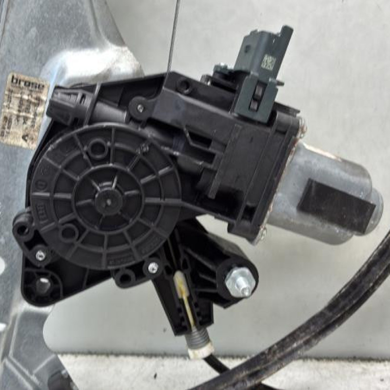 Leve vitre electrique avant gauche RENAULT MEGANE 4 Photo n°10