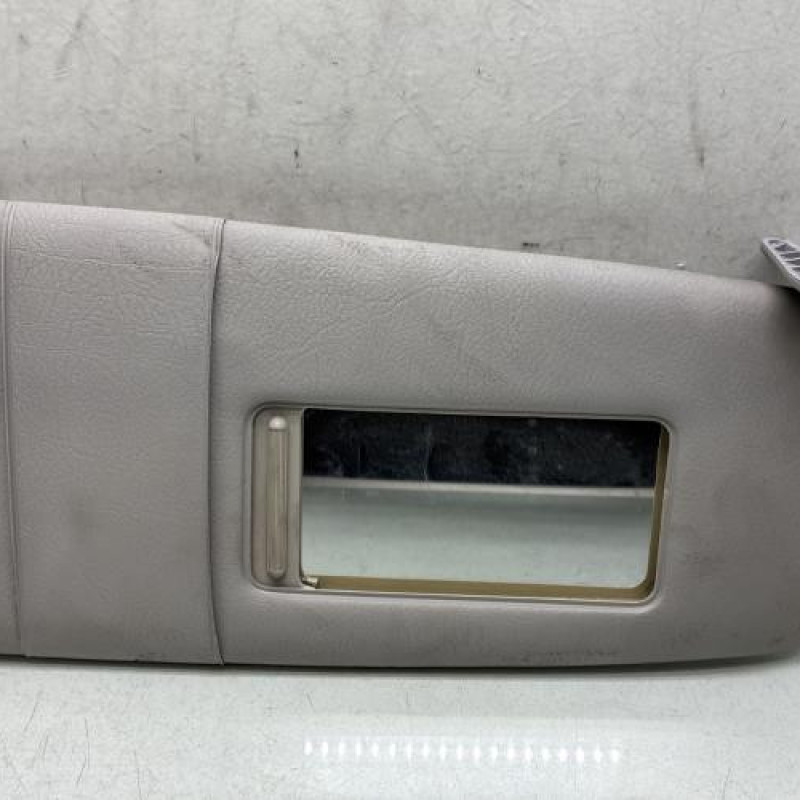 Pare soleil droit BMW SERIE 3 E46 Photo n°1