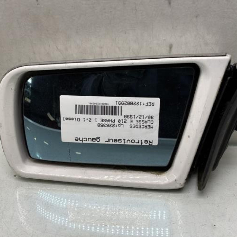 Retroviseur gauche MERCEDES CLASSE E 210 Photo n°1