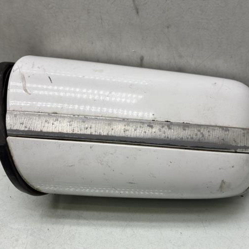 Retroviseur gauche MERCEDES CLASSE E 210 Photo n°3