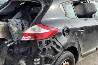 Retroviseur droit RENAULT MEGANE 3