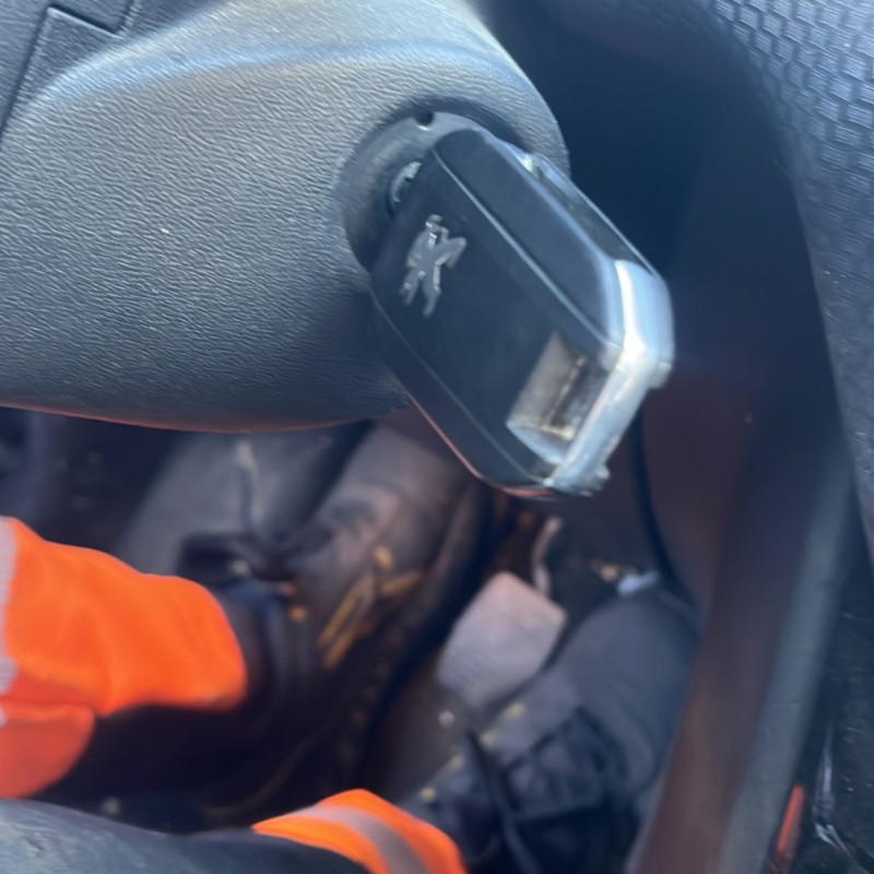 PEUGEOT 2008 1 PHASE 1 1.2 PURETECH - 12V TURBO Photo n°13