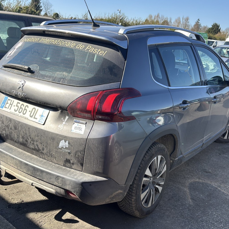 PEUGEOT 2008 1 PHASE 1 1.2 PURETECH - 12V TURBO Photo n°16