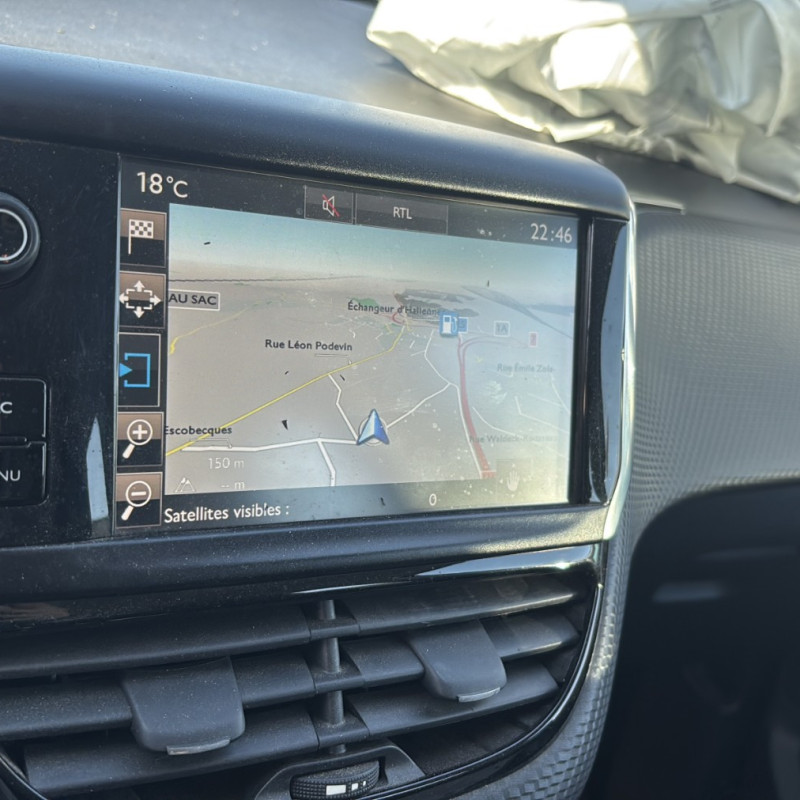 PEUGEOT 2008 1 PHASE 1 1.2 PURETECH - 12V TURBO Photo n°30