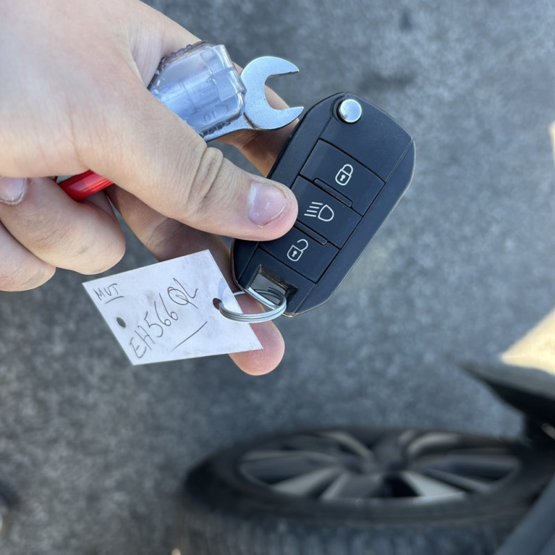 PEUGEOT 2008 1 PHASE 1 1.2 PURETECH - 12V TURBO Photo n°33