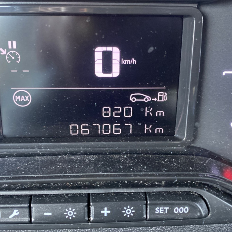 CITROEN C3 3 PHASE 2 1.5 BLUE HDI - 16V TURBO Photo n°10