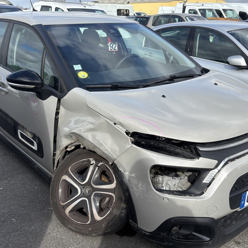 CITROEN C3 3 PHASE 2 1.5 BLUE HDI - 16V TURBO Photo n°13