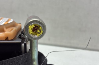 Pretensionneur de ceinture arriere gauche RENAULT KADJAR