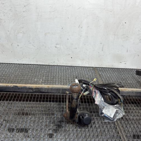 Attelage (boule de remorquage) RENAULT MEGANE 4 Photo n°1