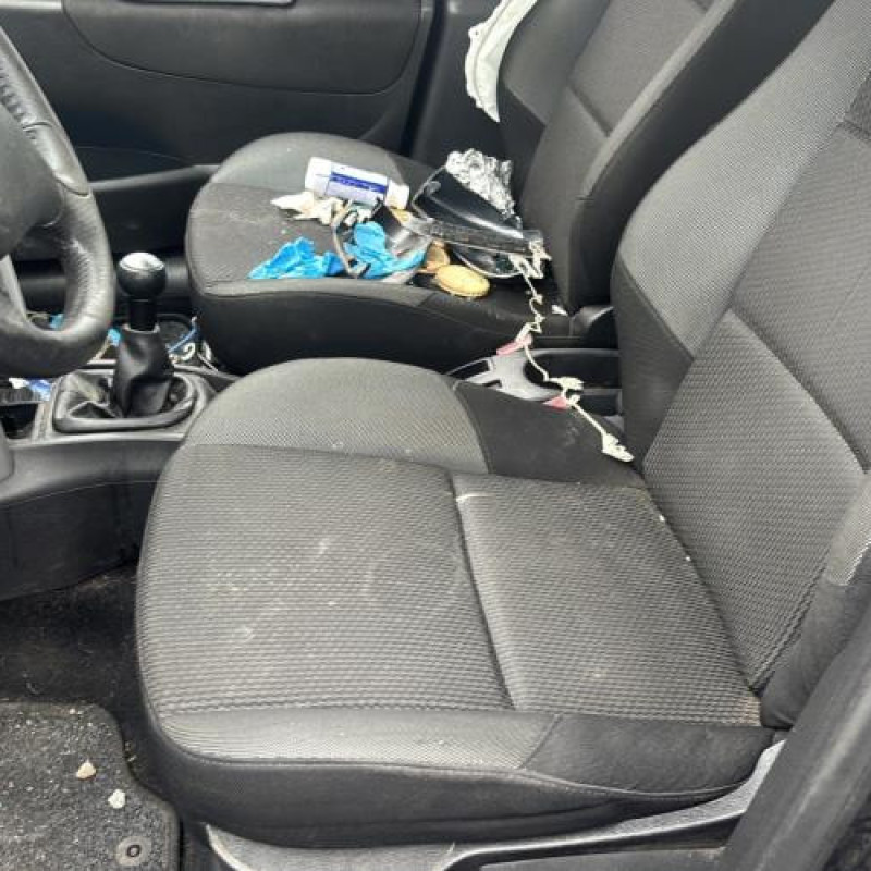 Reservoir essence PEUGEOT 207 Photo n°14