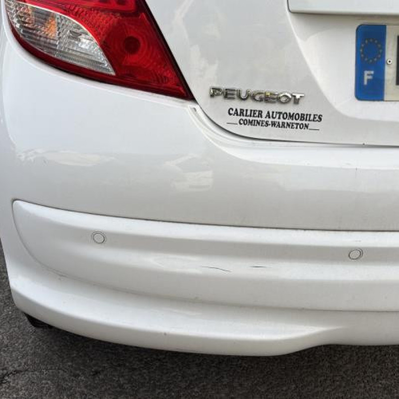 Reservoir essence PEUGEOT 207 Photo n°6