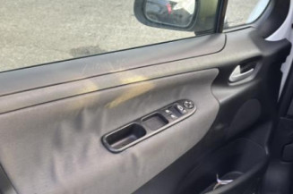 Reservoir essence PEUGEOT 207