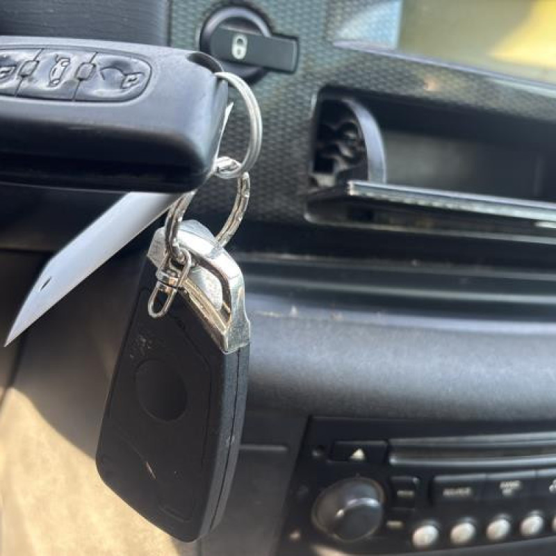 Pompe de direction CITROEN C4 1 Photo n°20