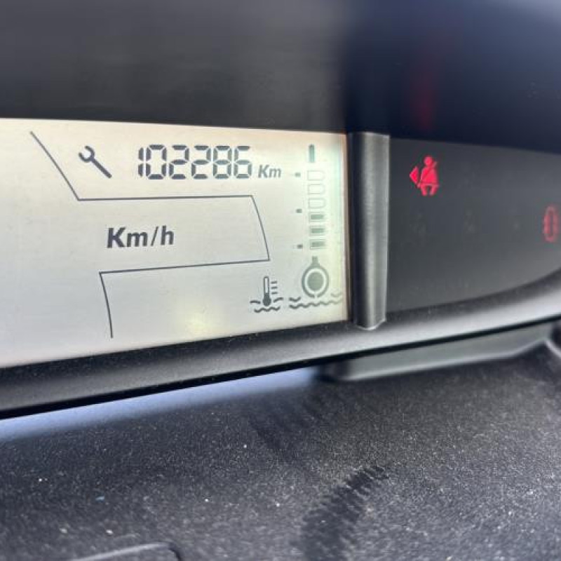 Interrupteur de leve vitre avant gauche CITROEN C4 1 Photo n°18