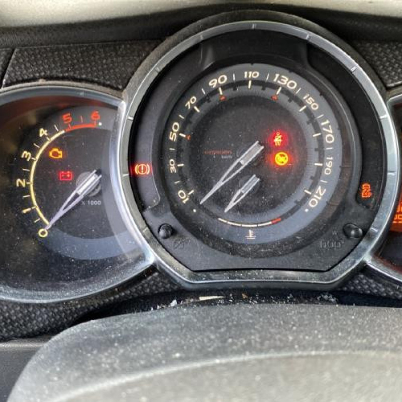 Plage arriere CITROEN DS3 Photo n°20