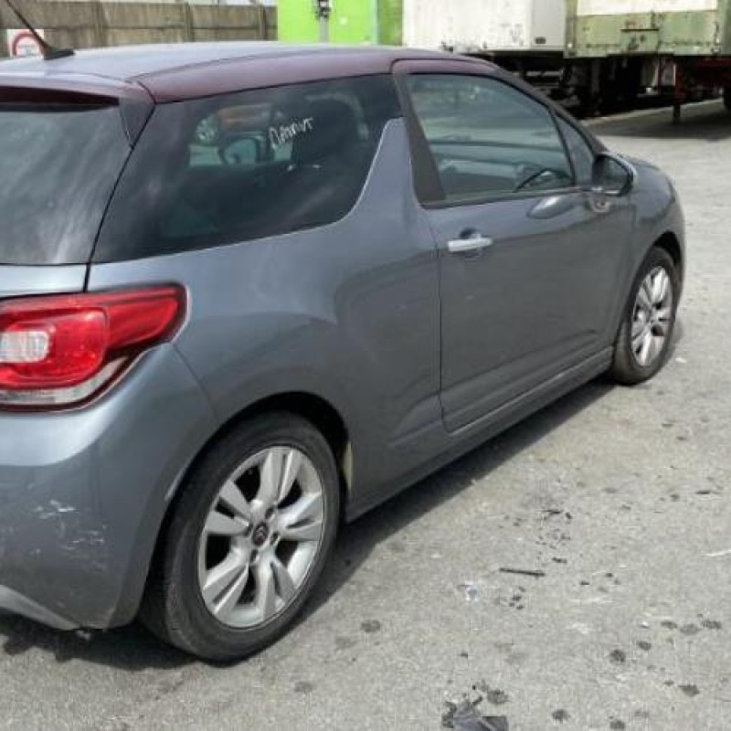 Plage arriere CITROEN DS3 Photo n°3