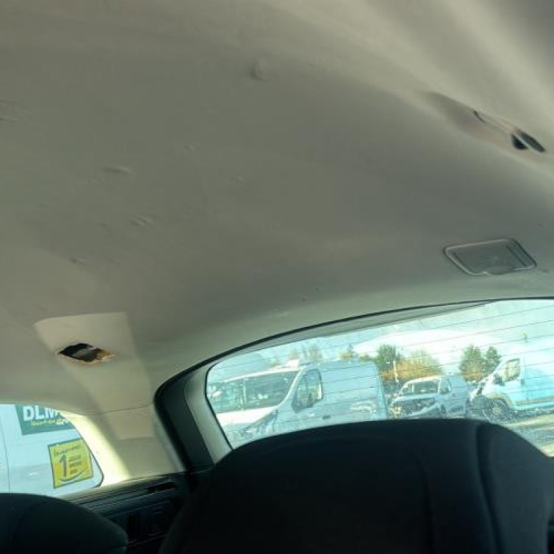 Reservoir essence CITROEN C5 2 Photo n°12