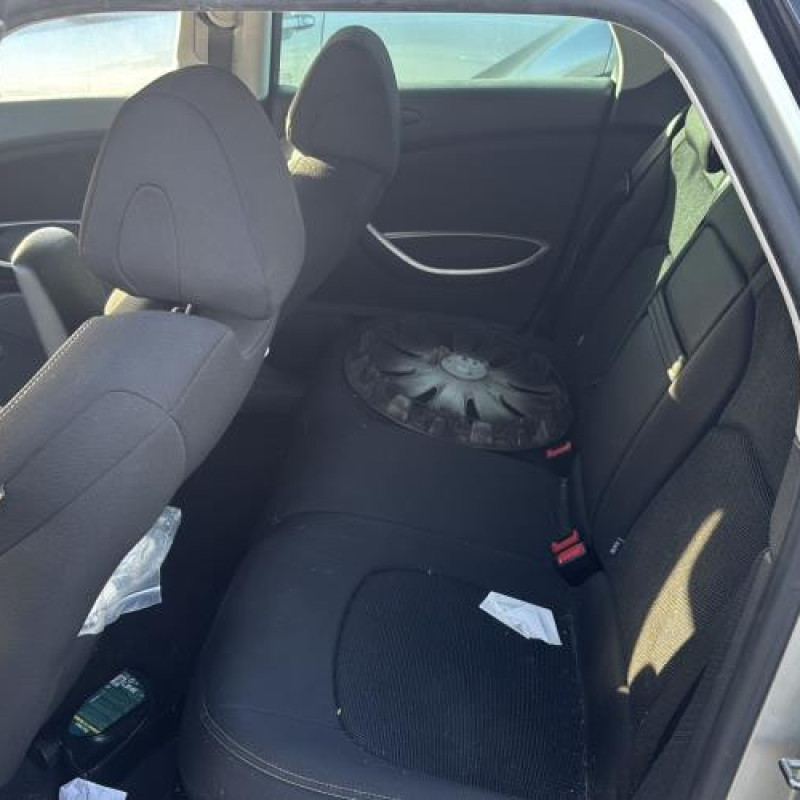 Reservoir essence CITROEN C5 2 Photo n°13