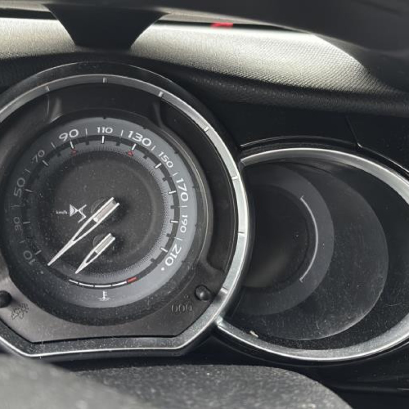 Compteur CITROEN DS3 Photo n°14