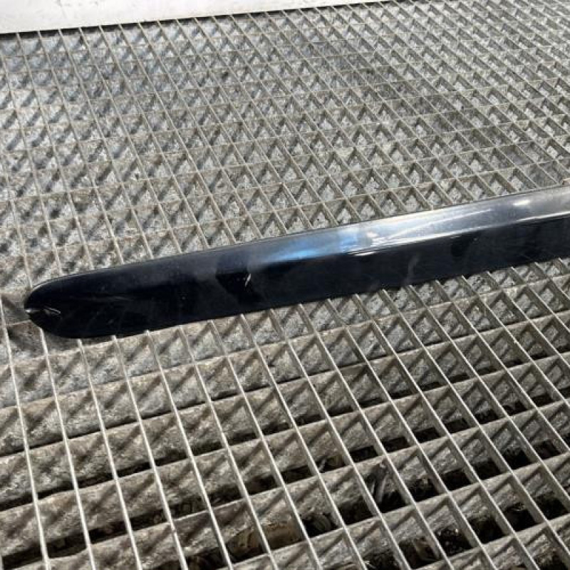 Baguette de porte avant gauche PEUGEOT 308 1 Photo n°2