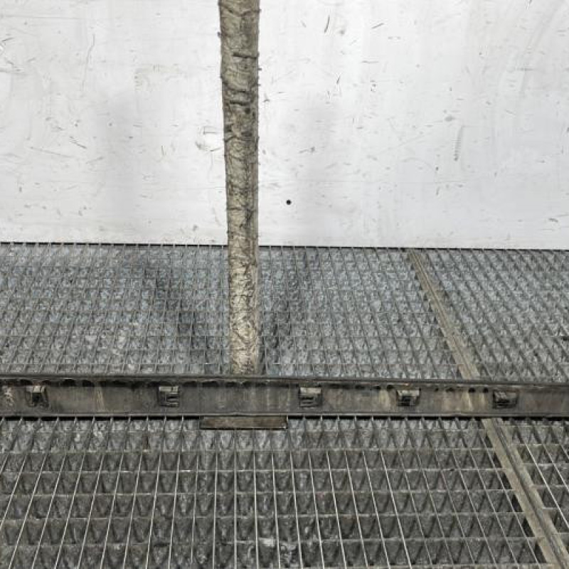 Baguette de porte avant gauche PEUGEOT 308 1 Photo n°4