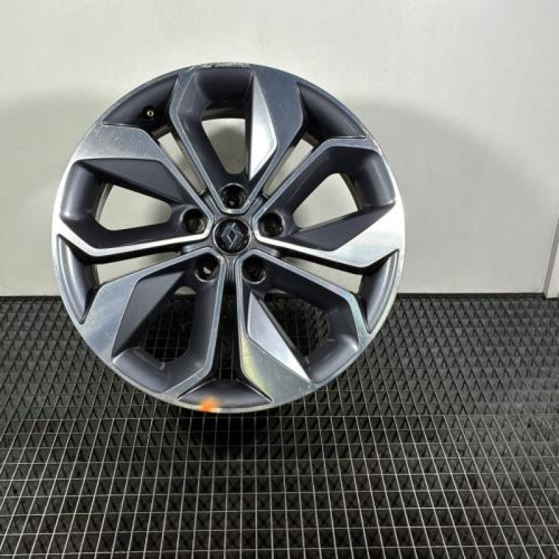 Jante RENAULT MEGANE 4 Photo n°1