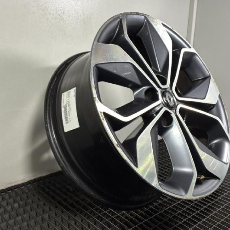 Jante RENAULT MEGANE 4 Photo n°5