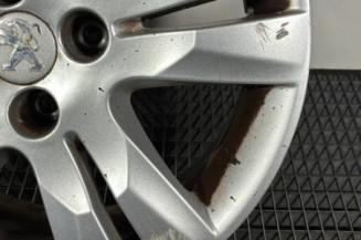 Jante PEUGEOT 5008 1