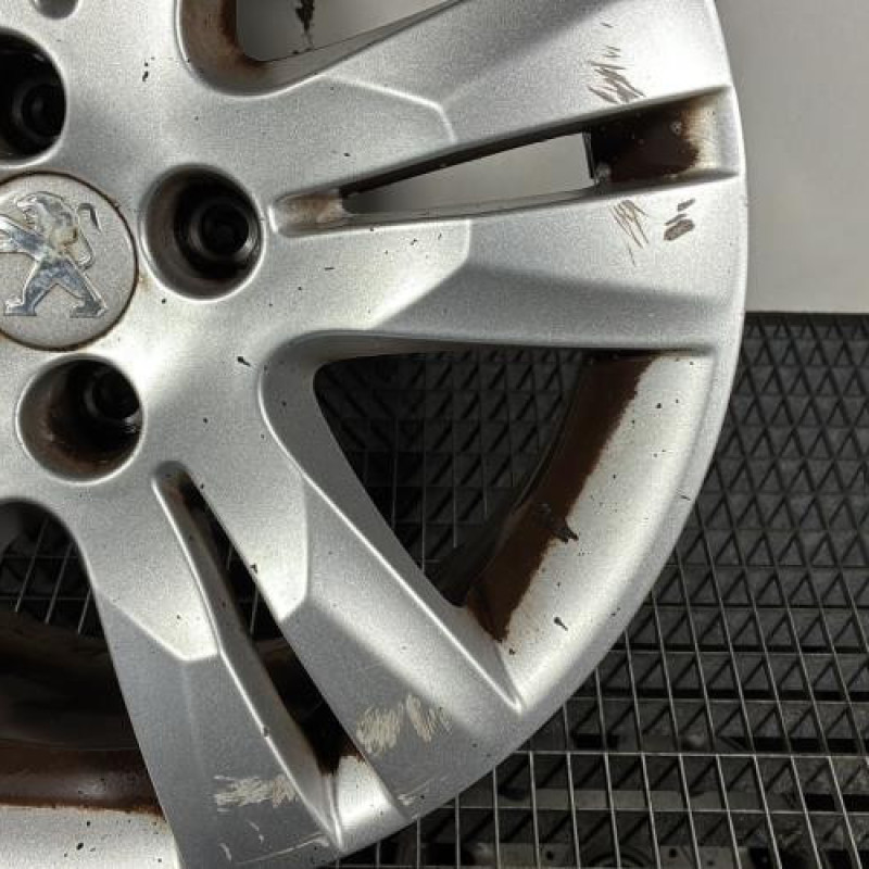 Jante PEUGEOT 5008 1 Photo n°3