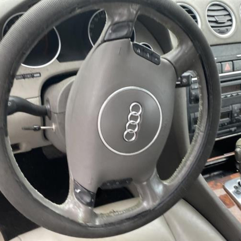 Aile avant droit AUDI A4 2 Photo n°15