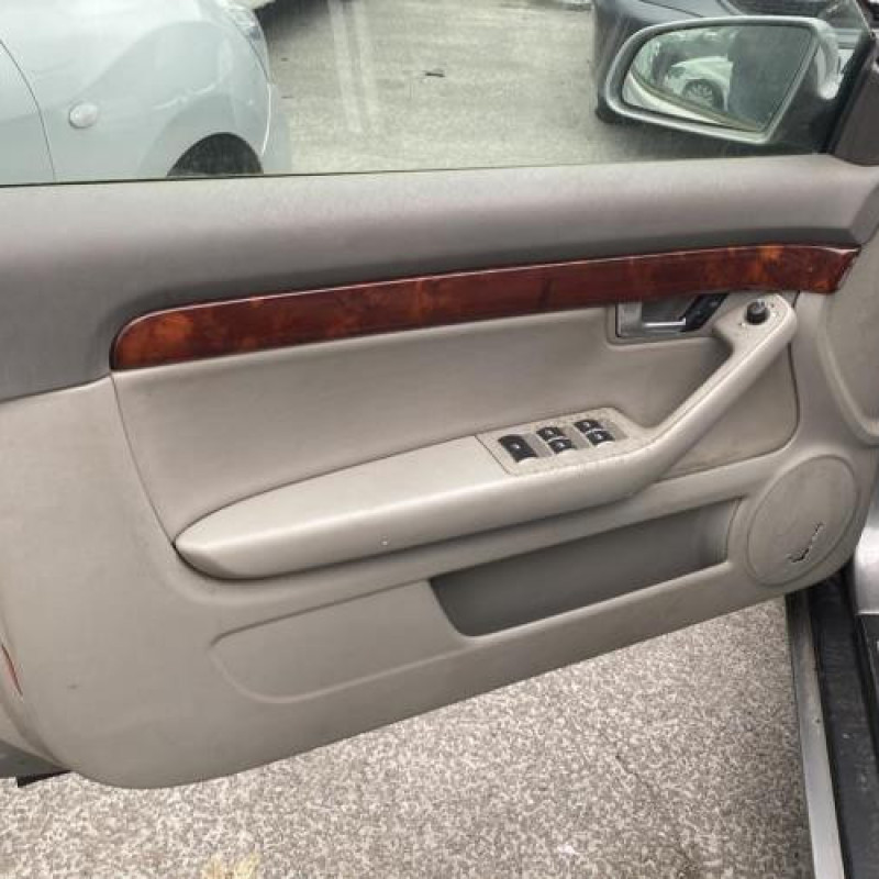 Aile avant droit AUDI A4 2 Photo n°16