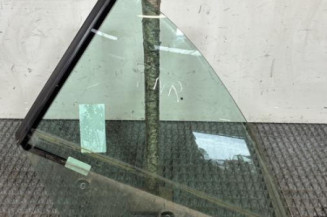 Custode arriere gauche AUDI A4 2 Photo n°1