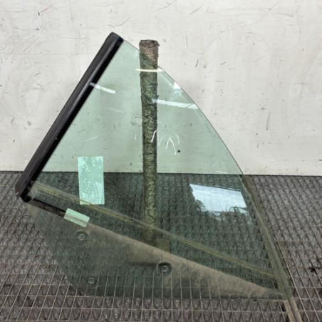 Custode arriere gauche AUDI A4 2 Photo n°1