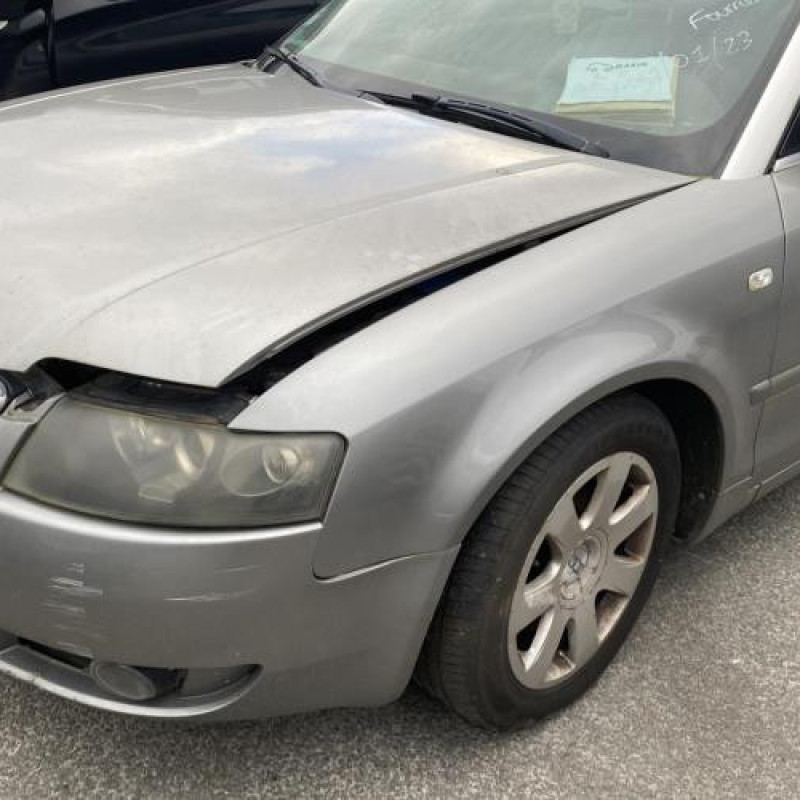 Custode arriere gauche AUDI A4 2 Photo n°17