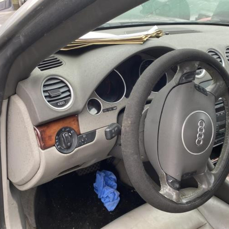 Renfort pare choc avant (traverse) AUDI A4 2 Photo n°13