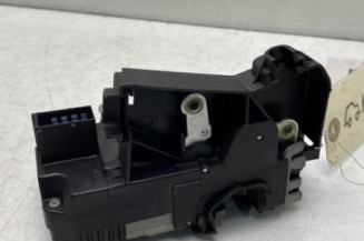 Serrure avant gauche RENAULT TRAFIC 2