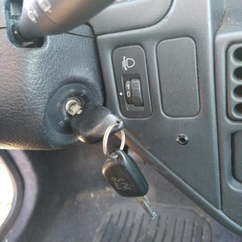 Mastervac PEUGEOT 106 Photo n°3