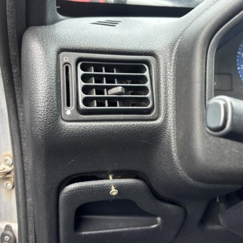 Mastervac PEUGEOT 106 Photo n°17