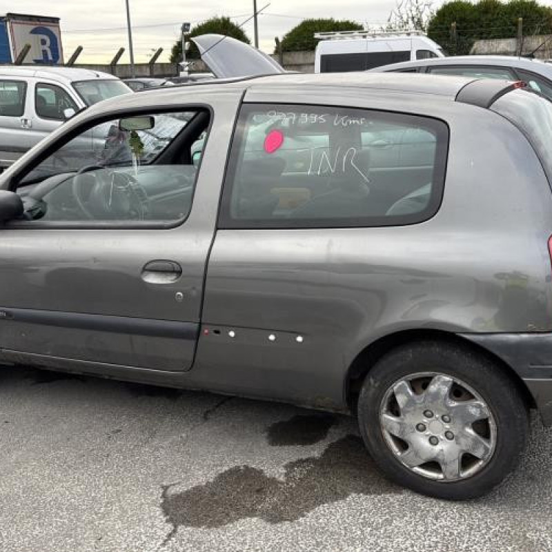 Jante RENAULT CLIO 2 Photo n°10