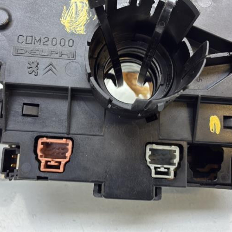 Com (Bloc Contacteur Tournant+Commodo Essuie Glace+Commodo Phare) PEUGEOT 206 Photo n°8