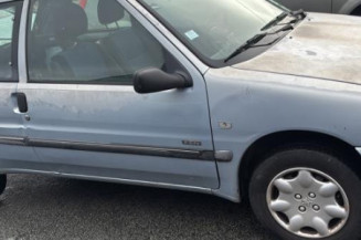 Bouton de warning PEUGEOT 106