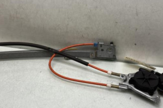 Leve vitre electrique avant droit PEUGEOT 106 Photo n°1