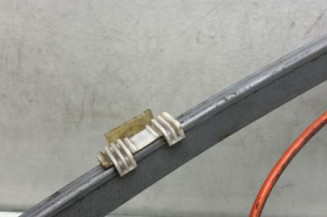 Leve vitre electrique avant gauche PEUGEOT 106