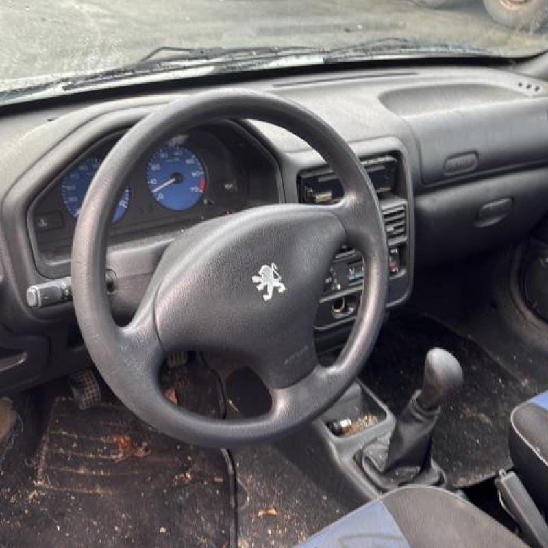 Leve vitre electrique avant gauche PEUGEOT 106 Photo n°17